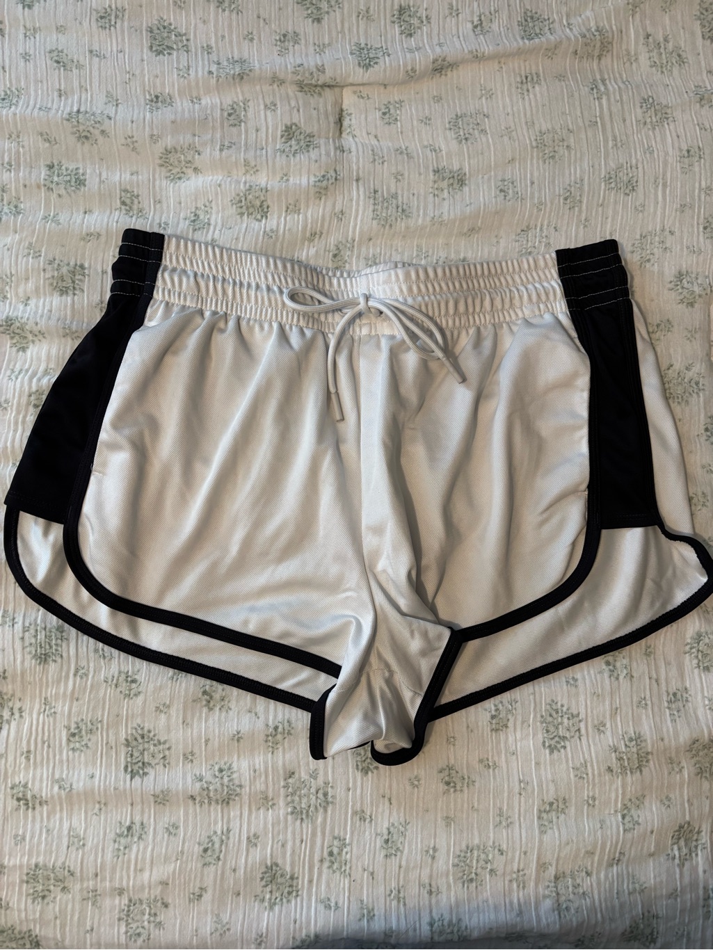 Athletic Works White And Black Women's Athletic Shorts